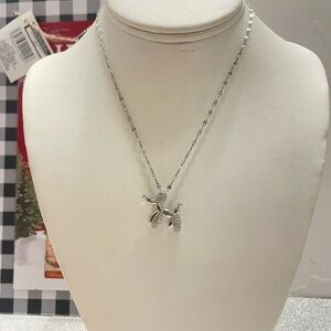 NEW YORK FASHION NECKLACE